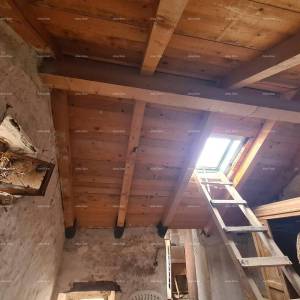 Prodaje se stara kamena kuća u Peroju