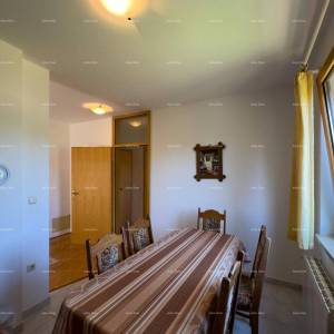 Prodajemo apartmansku kuću na mirnoj lokaciji u Medulinu!