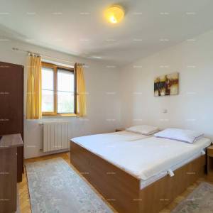 Prodajemo apartmansku kuću na mirnoj lokaciji u Medulinu!