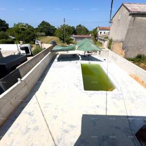 Prodajemo renoviranu Istarsku kamenu kuću u okolici Žminja!