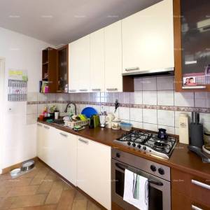 Prodajemo stan na odličnoj lokaciji u centru Pule. Monte Zaro