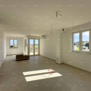 Prodajemo stan sa velikim vrtom i parkirnim mjestom, Barban!