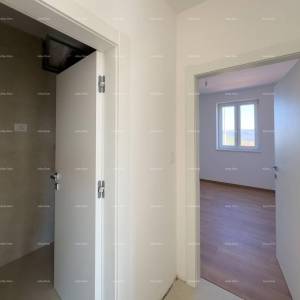 Prodajemo stan sa velikim vrtom i parkirnim mjestom, Barban!