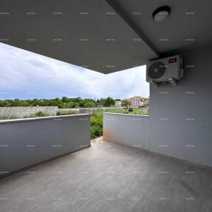 Prodajemo stan u novoj zgradi!  Šišan.