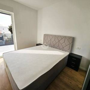 PRVI RED DO MORA – Luksuzni penthouse 240 m² + krovna terasa 98 m² | Srima – Vodice