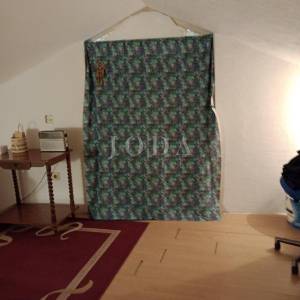 Pula, kuća na mirnoj lokaciji