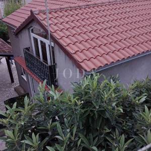 Pula, kuća na mirnoj lokaciji