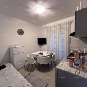 Pula. Objekt s građevinskom dozvolom za zgradu s 4 stana !