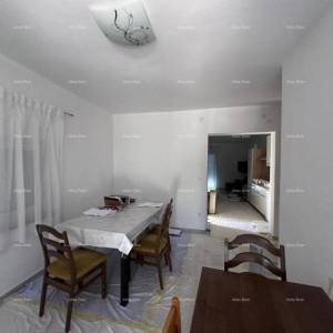 Pula. Objekt s građevinskom dozvolom za zgradu s 4 stana !