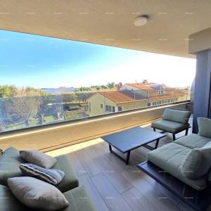 Pula. Stoja. Par minuta do mora. Luksuzna novogradnja! Stan s pogledom na more!