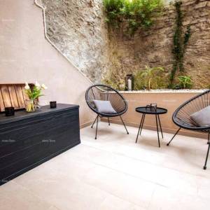 Pula – Ugodan stan u prizemlju s terasom, 35 m2