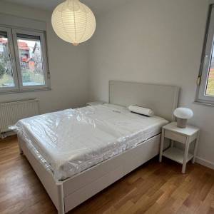 Remete, 3S stan 74m2 na mirnoj lokaciji, garaža i 2  parkirna mjesta