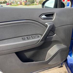 Renault Captur 1.3 TCE EDC - 3 godine jamstva