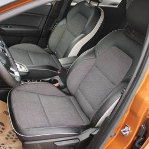 Renault Captur 1.6 E-Tech Intens AUTOMATIK *LED, NAVIGACIJA*