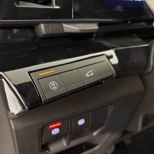 Renault Espace  7sj E-TECH AT - 3 godine jamstva