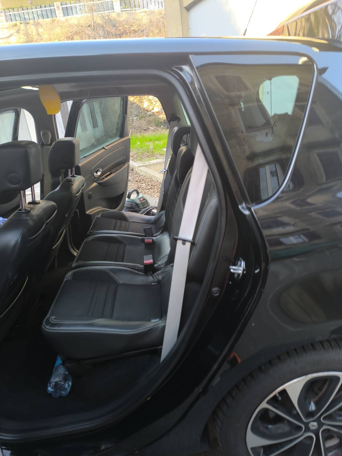 Renault Scenic 1.6 dci Bose edition