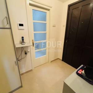 Rijeka, Centar, 2s+db, 64.09m2