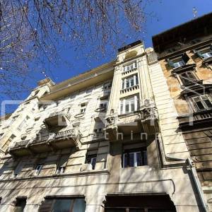 Šesterosobni stan u centru Rijeke