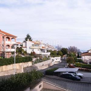 Rijeka, Donja Drenova, 61.01m2, 2s+db, terasa, SAMO KOD NAS!