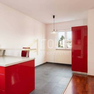 Rijeka, Donja Drenova, 61.01m2, 2s+db, terasa, SAMO KOD NAS!