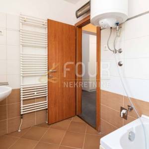 Rijeka, Donja Drenova, 61.01m2, 2s+db, terasa, SAMO KOD NAS!