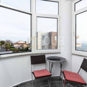 Rijeka, Donja Drenova, 61.01m2, 2s+db, terasa, SAMO KOD NAS!