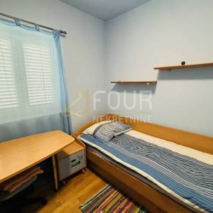 Rijeka, Martinkovac, dvojna kuća, 102.64m2