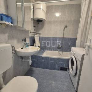 Rijeka, Podmurvice, 2skl, 53.82m2, lođa