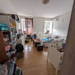 Rijeka, širi Centar, 43.19m2, 1skl, balkon
