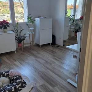 Rijeka, Srdoči - Novo uređen dvosobni stan s dnevnim boravkom