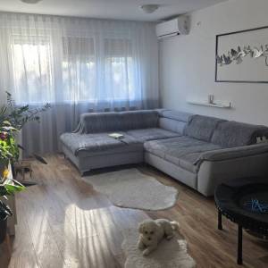 Rijeka, Srdoči - Novo uređen dvosobni stan s dnevnim boravkom