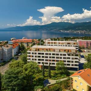 Rijeka, Srdoči, poslovni prostor u novogradnji, 115.50m2