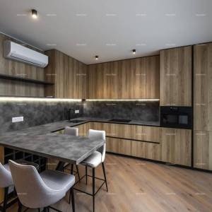 ROVINJ, Borik – Novi luksuzni stan u prestižnom kvartu, 200m do mora