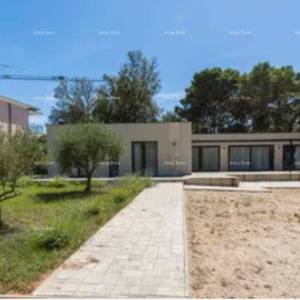 Rovinj! Prelijepa kuca na dobroj lokaciji.