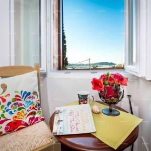 Rovinj – Stan s pogledom na more u samom centru, 50 m od mora