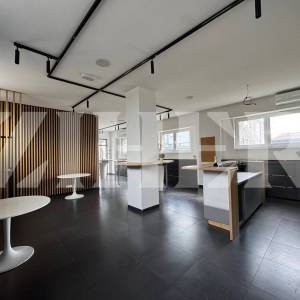 Samobor, prodaja poslovne zgrade sa skladišnom halom, 4.158 m2