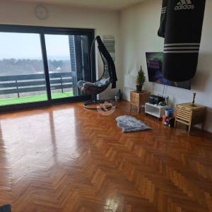 Samobor-Vrhovčak, iznimna kuća površine 153 m2  s veličanstvenim pogledom