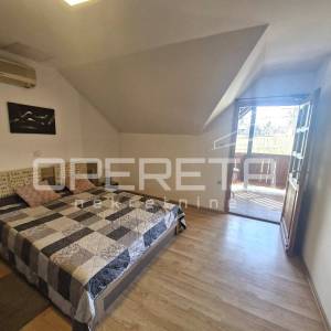 samostojeća kuća, bazen, jakuzzi, roštilj,