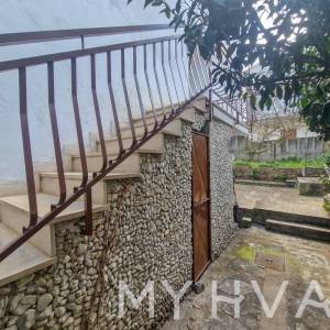 Samostojeća kuća s pogledom na more