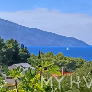 Samostojeća kuća s pogledom na more