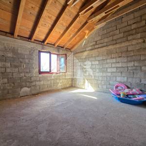 Samostojeća kuća u Pridrazi – 170 m² na zemljištu 1.140 m²