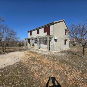 Samostojeća kuća u Pridrazi – 170 m² na zemljištu 1.140 m²