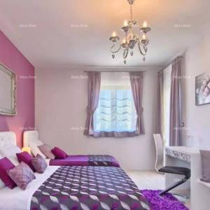 SAMOSTOJEĆA, neposredna blizina mora, cca. 500 metara.