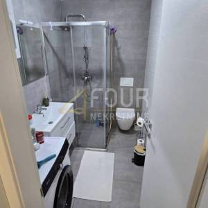 Saršoni, 2s+db, okućnica 33m2 i parkirno mjesto