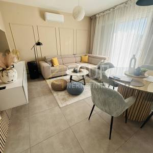 Saršoni, 2s+db, okućnica 33m2 i parkirno mjesto