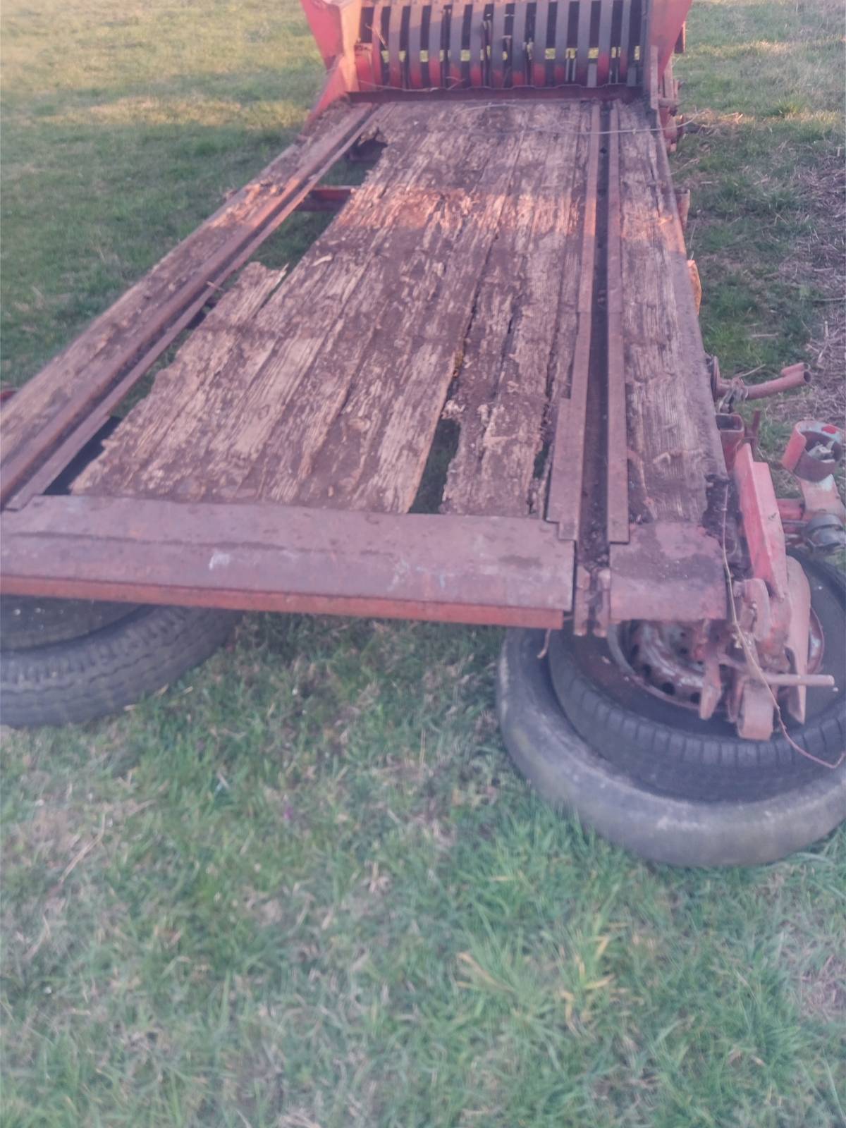 Šasija od Mengele samo utovarne prikolice