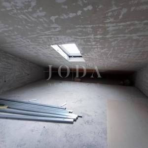  Senj-Bunica apartman u potkrovlju