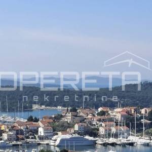 Šibenik, Mandalina - kuća  (61m2) s pogledom na marinu