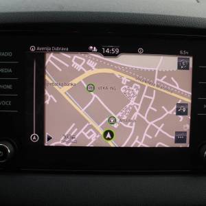 Škoda Karoq 2.0 TDi DSG *NAVIGACIJA*