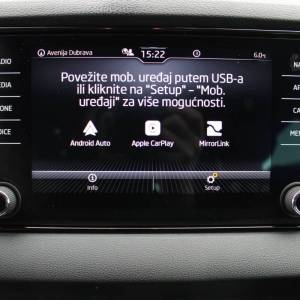 Škoda Karoq 2.0 TDi DSG *NAVIGACIJA, KAMERA*